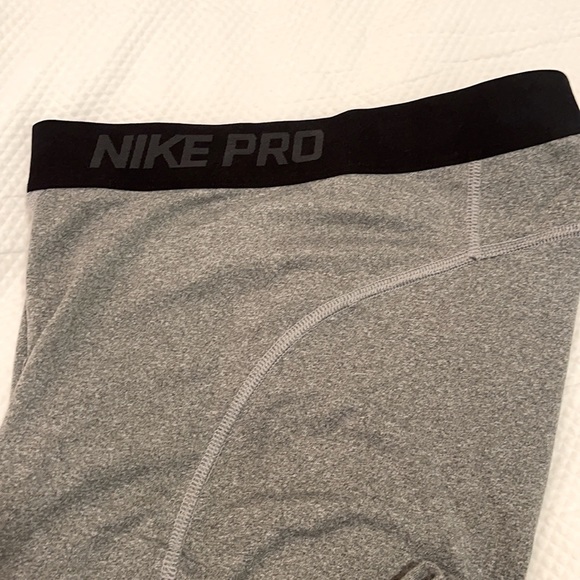 Nike Pro Dry Fit Leggings - Picture 2 of 9